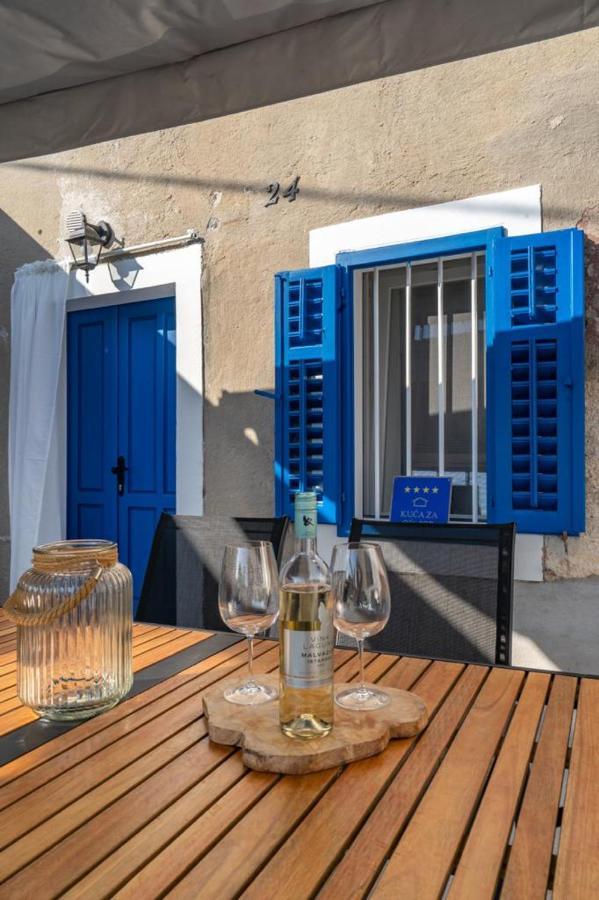 Villa House Franulich Stara Baška Exterior foto