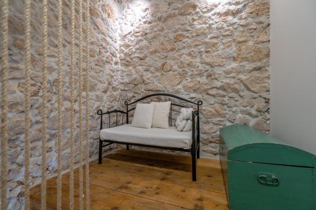 Villa House Franulich Stara Baška Exterior foto